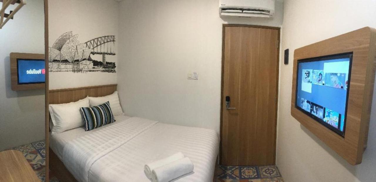 Casa Living Senayan Hotel Джакарта Экстерьер фото